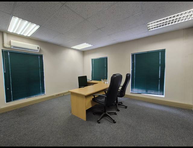 1,505M² BUSINESS TO LET IN VAALPARK